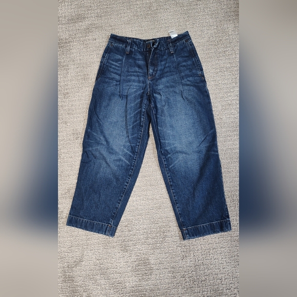 Women's Banana Republic Wide Leg Jeans - Mid Rise Straight - Size 4 Petite - EUC - Picture 1 of 3